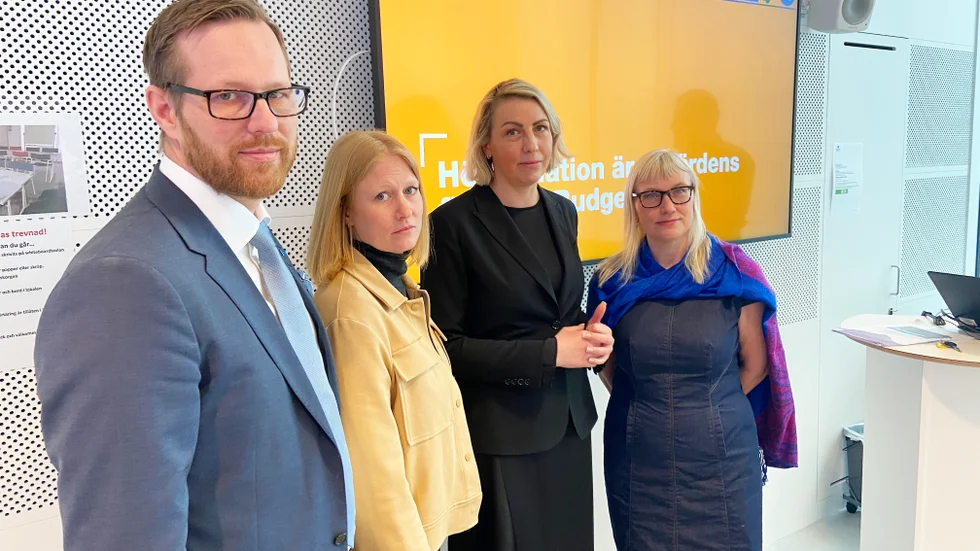 Björn-Owe Björk (KD), Unn Harsem (C), Emilie Orring (M) och Malin Sjöberg Högrell (L) presenterade sitt budgetförslag i onsdags.