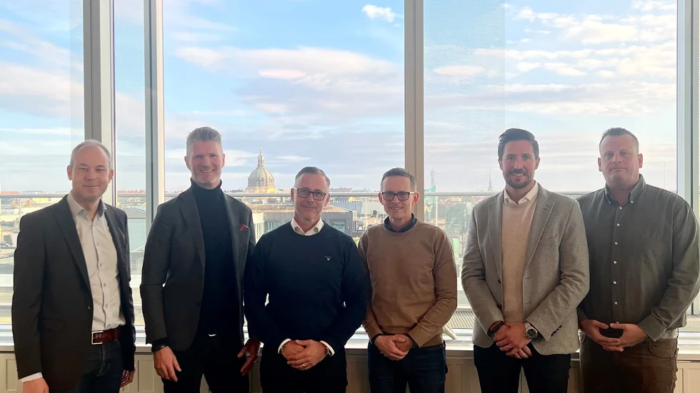 Peter Söderberg, Alligo, Michael Serrander, Profeel, Joachim von Carlsburg, Profeel, Fredrik von Carlsburg, Profeel, Marcus Eriksson, Profeel och Andreas Blomkvist, Alligo. 
