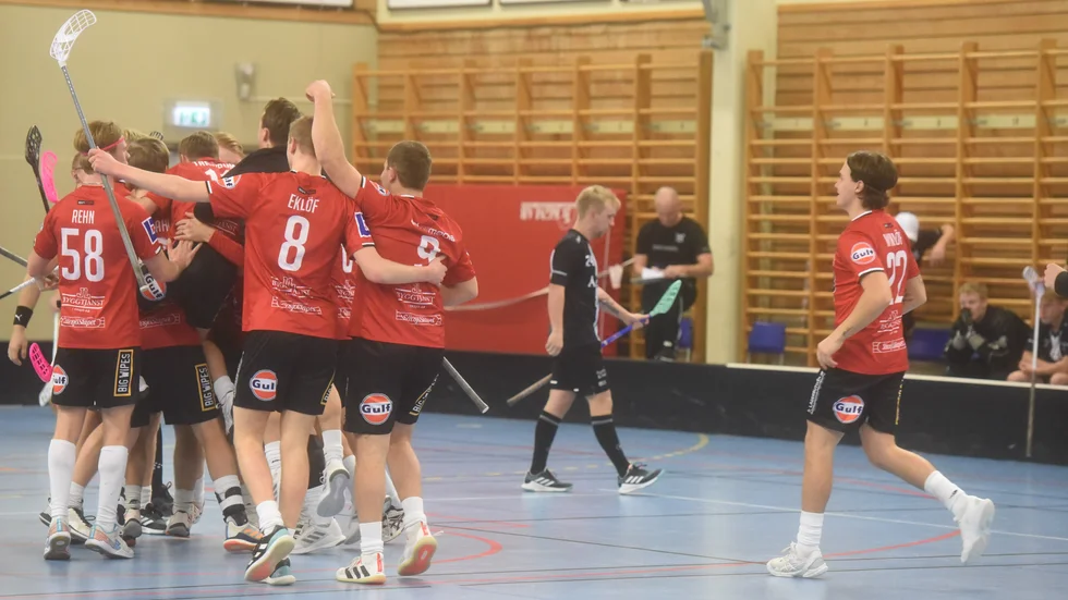 Sävsjö gjorde 6-5 i slutminuten och satte stopp för VIBK:s segersvit.