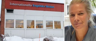 Efter branden: Totalförstörd toalett och skador på korridor och klassrum • Kan ta upp till två månader att återställa: ”Toan i väldigt dåligt skick”