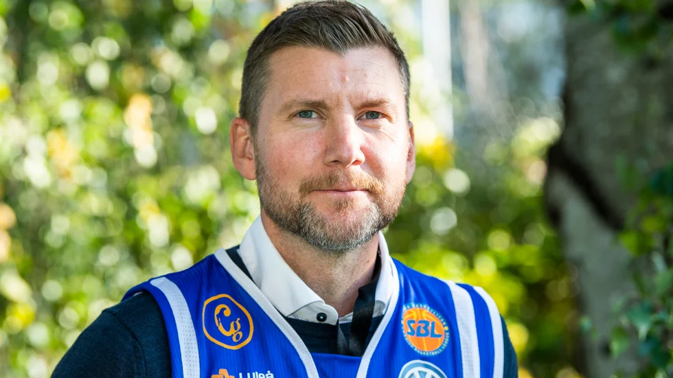 Luleåtränaren Peter Öqvist har fått en ny spelare i truppen: amerikanen Darrell Davis. Arkivbild.
