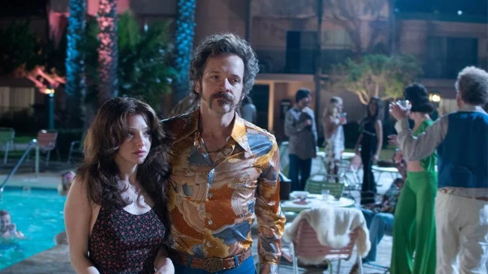 Amanda Seyfried och Peter Sarsgaard i Lovelace.