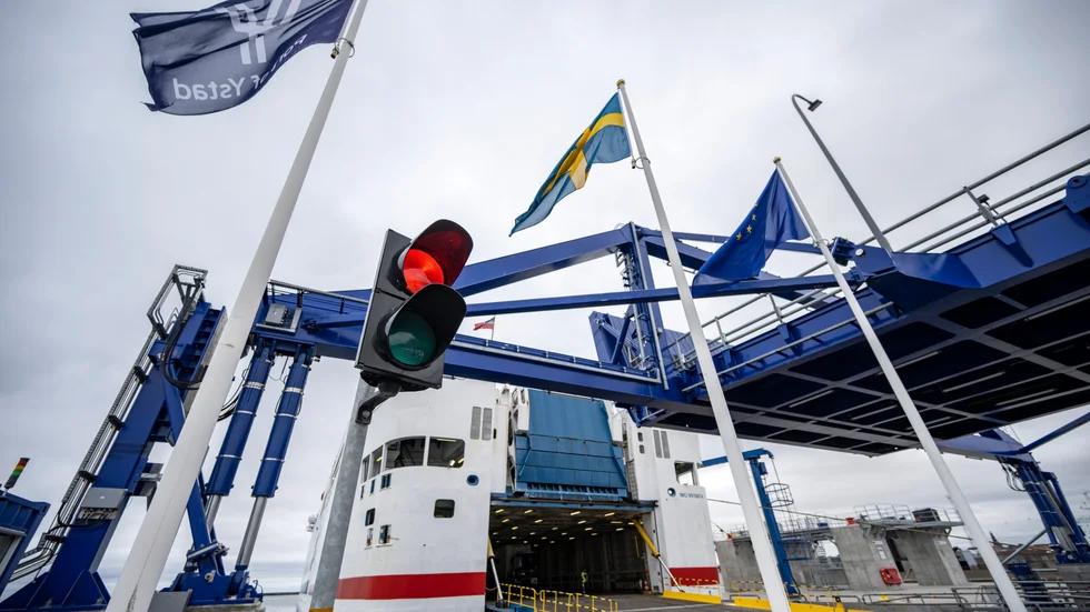 Hit, till Ystads hamn, kom en trio med Polenfärja – med 10|000 insydda tabletter i sina kläder. Arkivbild.