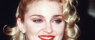 Madonnas statyett säljs på auktion