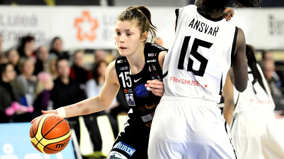 SVÅRT VAL. Josefin Vesterberg har fått ett kontraktsförslag av Northland basket.