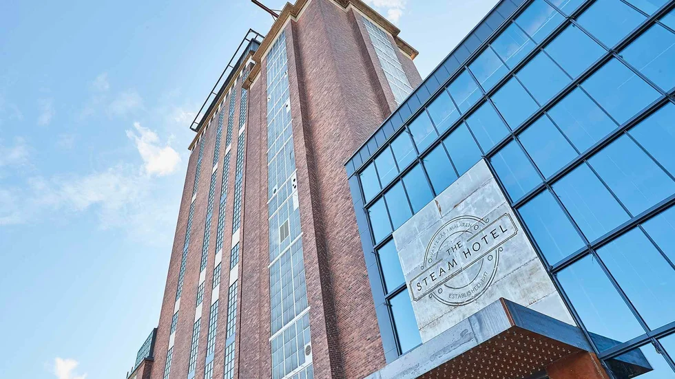 Järvenskolans ledningsgrupp hade nyligen konferens på spahotellet Steam hotel i Västerås. Vistelsen finanserades delvis av statsbidraget för likvärdig skola.