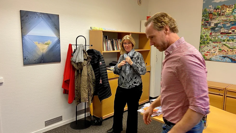 Catharina Fredriksson (S) slutar som Socialdemokraternas toppnamn i Oxelösund och lämnar över till Linus Fogel (S) – som dock får ta över som oppositionsråd. Ett historiskt maktskifte sker i Oxelösund när moderaten Dag Bergentoft tar över rollen som kommunstyrelsens ordförande.