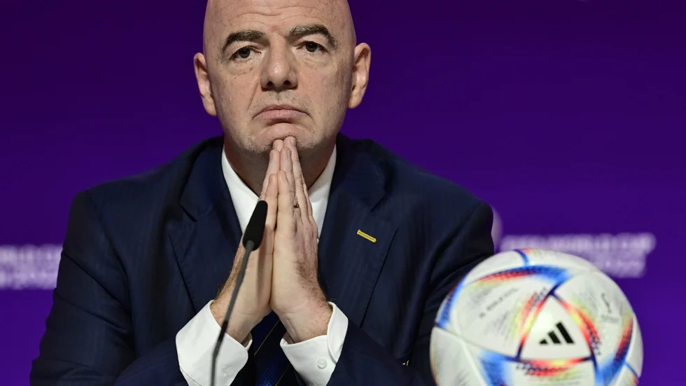 Gianni Infantino, ordförande för det internationella fotbollsförbundet (Fifa), vid lördagens presskonferens.