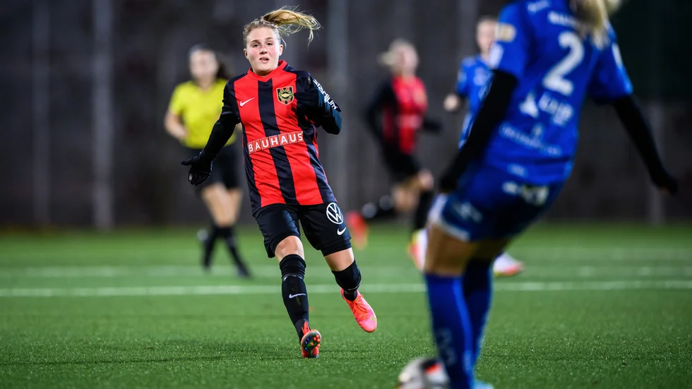 Ebba Ronquist hoppas kunna vara redo för seriepremiären.