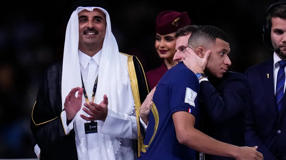 Emiren av Qatar, Tamim bin Hamad Al Thani har visat intresse för Manchester United. Arkivbild.