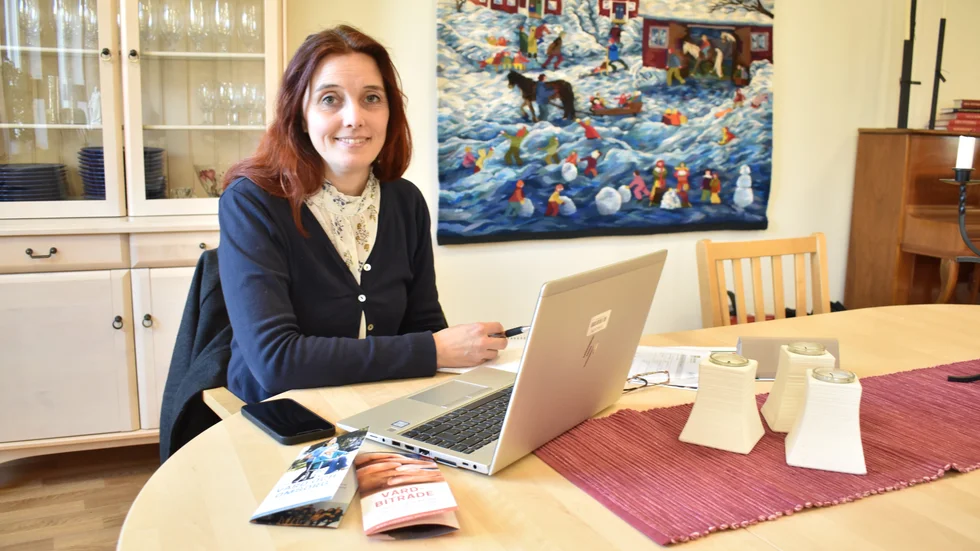 Rebecka Fredriksson, studie- och yrkesvägledare på Vimmerby Lärcenter, hoppas att det ska finnas intresse för den nya vårdbiträdeutbildningen. 