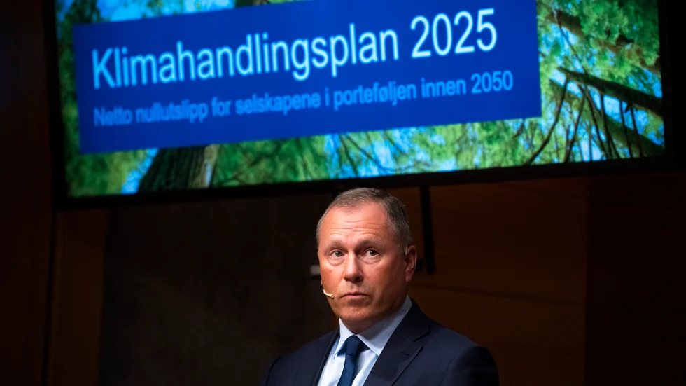 Norge, här i form av oljefondschef Nicolai Tangen, säger att de investerar fossilpengarna grönt. Arkivbild.