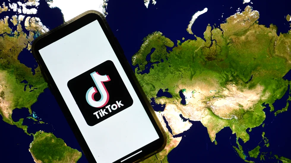 Det är långt från Norrbotten till Peking. I alla fall om man inte använder Tiktok. Då skickas nästan all data om en dit nära nog i realtid.