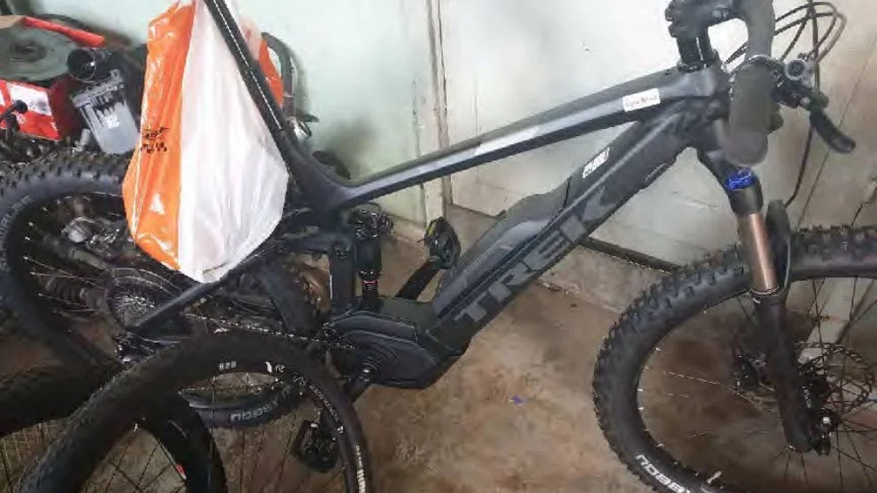 Polisen hittade bilder på stulna cyklar i den misstänkte 44-åringens mobiltelefon.