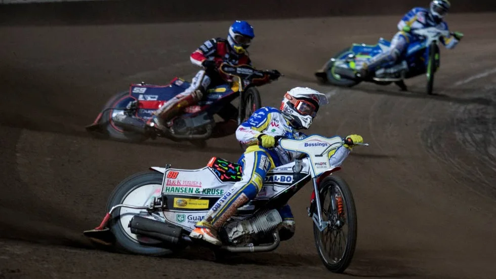 Niels-Kristian Iversen och Piraterna utmanade länge Smederna. Men i nomineringsheaten var hemmalaget starkare.