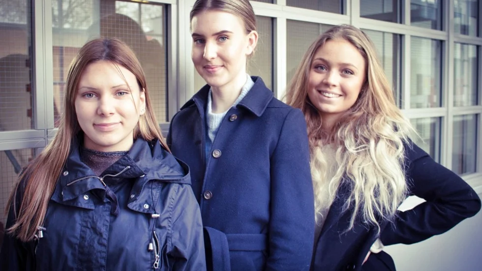 Linnea Khan, Emma de Flon och Julia Monell förenade nytta med nöje via sitt UF-företag. Foto: Privat.