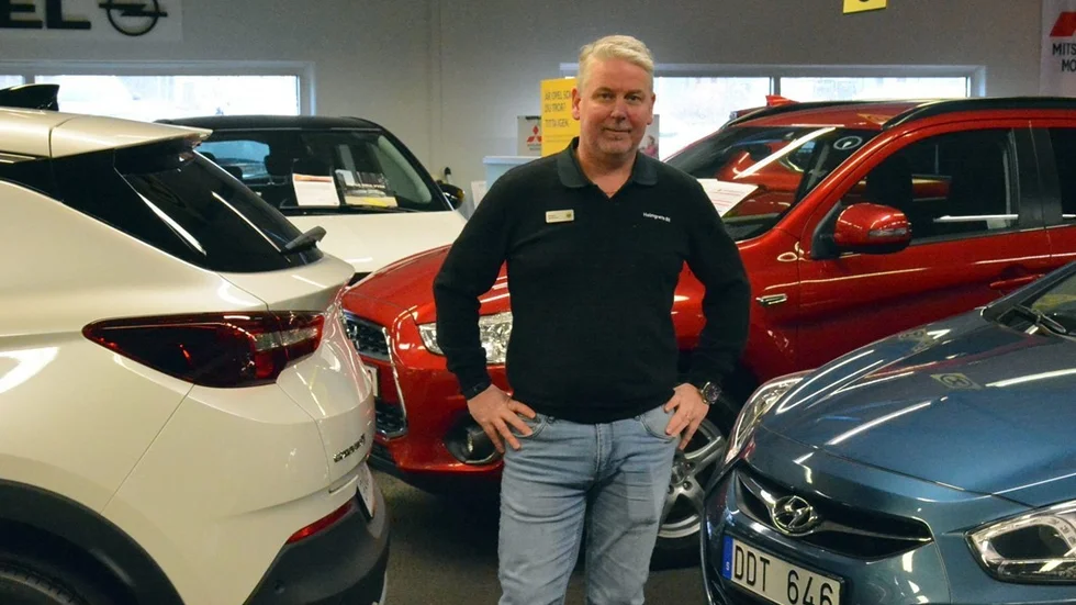 Morgan Andersson försäljningschef vid Holmgrens Bil AB i Västervik. Foto: Anders Sjögren