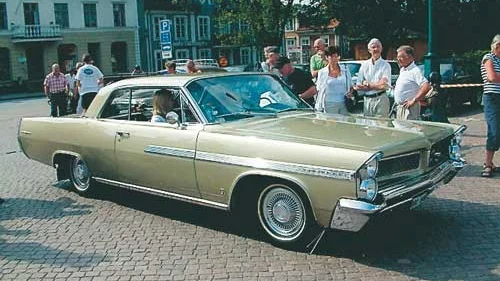 I lördags hölls det populära veteranfordonsrally i Eksjö. Start och mål var Eksjö torg.