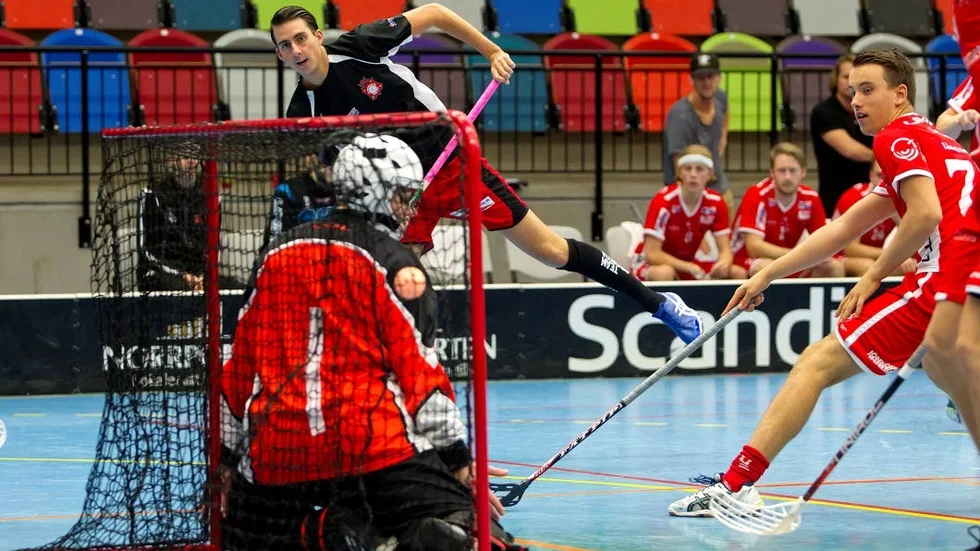 Pålitlig. Joacim Karlsson gjorde mål för femte matchen i rad. Trots det blev det förlust för Solfjäderstaden.