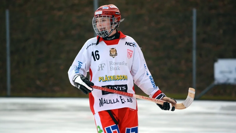 Det blev JSM-guld för Målillakillen Oskar Nilsson, som vann titeln med Vetlanda mot Edsbyn i finalen.