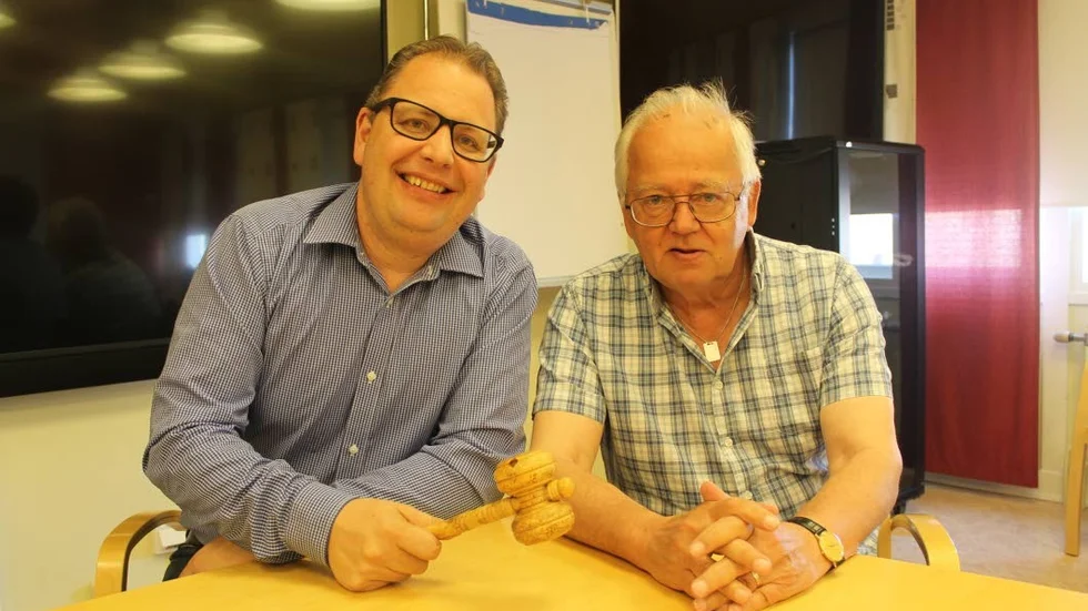 Lars Karlsson (L) och Risto Laine (S)