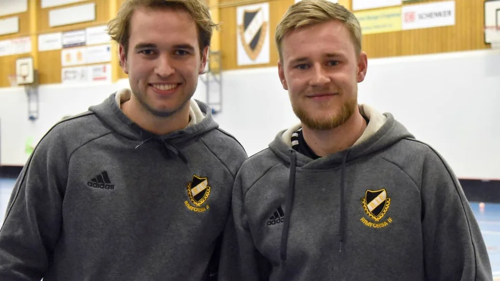 Tobias Claesson och Marcus Karlsson har lämnat klartecken till en fortsättning i Rimforsa IF.