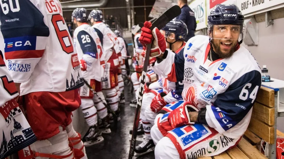 Västerviks IK kan i kväll ta sin fjärde raka bortaseger i Hockeyallsvenskan.