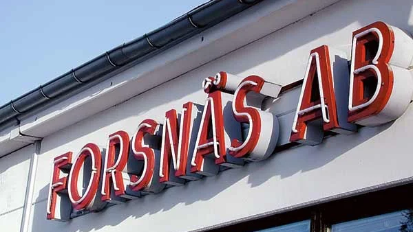 Fabriken i Forsnäs i Ydre är räddad. Däremot inte fabriken i Virserum än så länge.