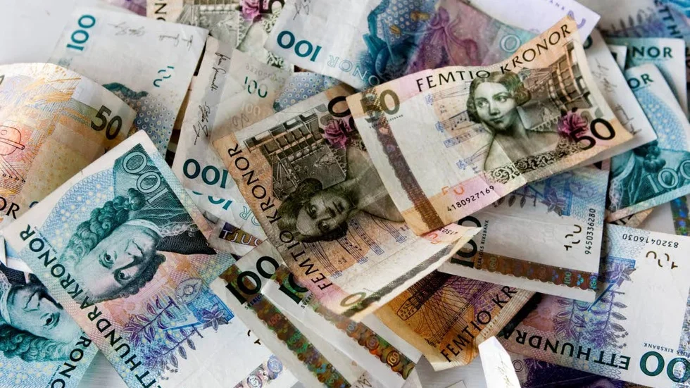 Successivt byts de gamla sedlarna ut mot nya.