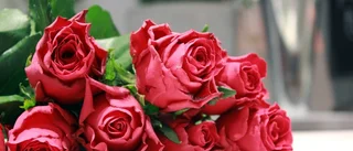 Polisen varnar för blomförsäljare