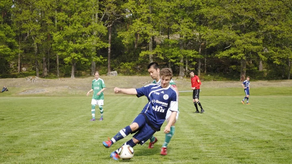 Målkalas. Gunnebo var ett mål ifrån att göra tvåsiffrigt på Rumskulla i serieavslutnining.