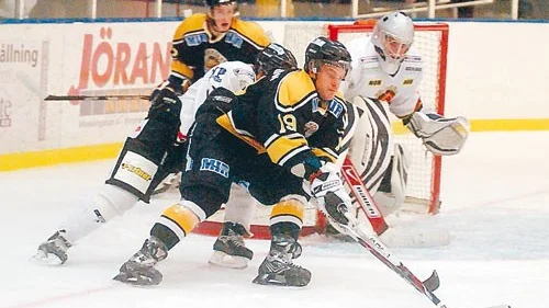 Erik Johansson och VH åkte ifrån Dalen och vann med 10-3.