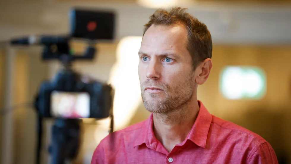 "Troligen är uppemot 7 procent av fallen i länet den sydafrikanska varianten. Vi vet inte lika mycket om den sydafrikanska som den brittiska, men det finns skäl att tro att även den sprider sig snabbare", säger Fredrik Settergren på Region Uppsala.