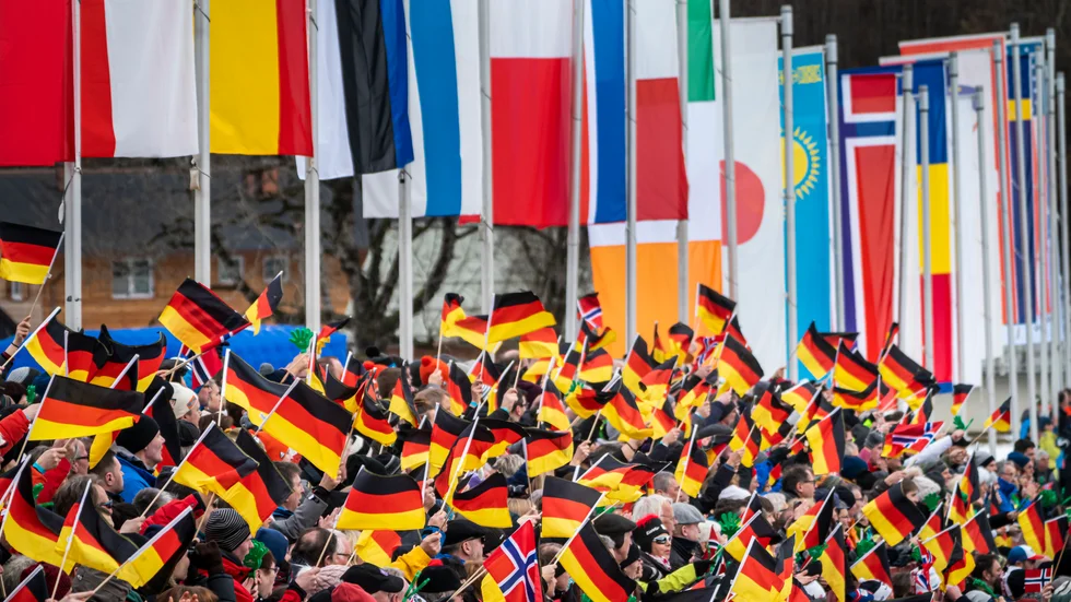 Så här såg det ut under världscuptävlingarna i sprint i Oberstdorf i januari. Är publiken välkommen tillbaka när VM avgörs på den tyska skidorten i vinter?