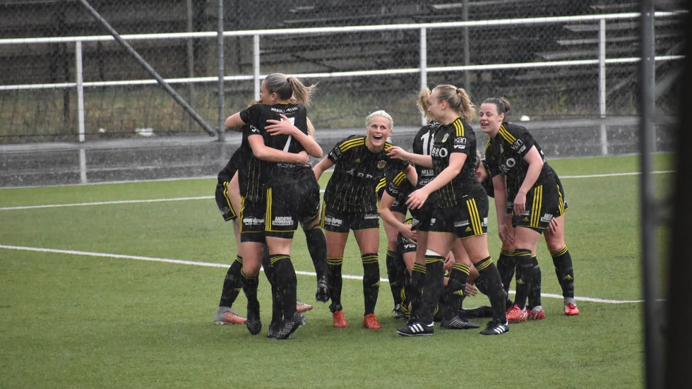 Vimmerby IF dam genrepar mot Egnahems BK på lördagen. 