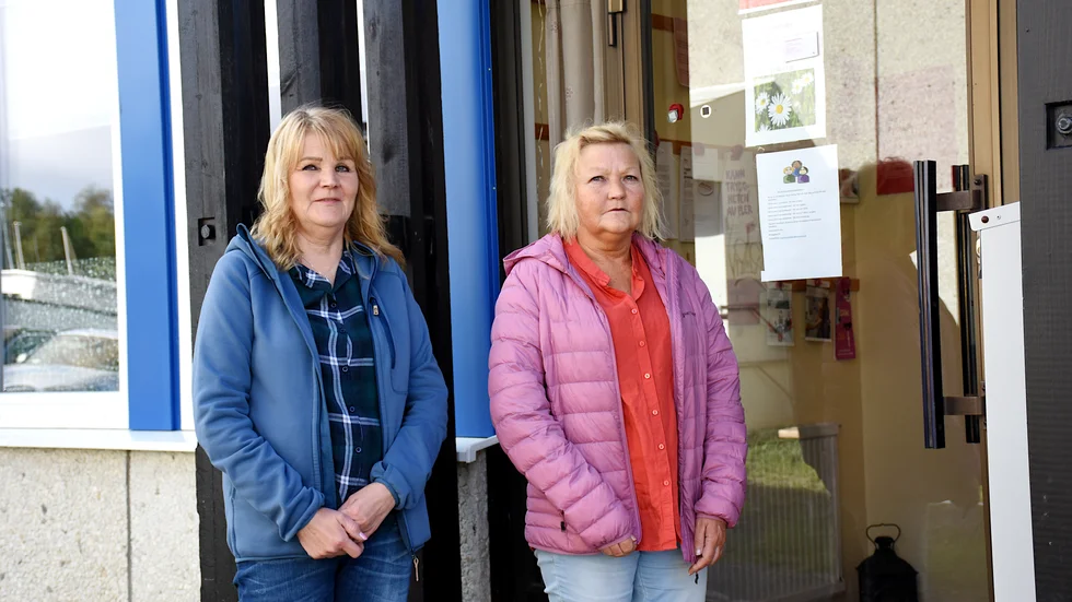 Gunilla Eliasson och Marita Sirkka, Kommunal, är starkt kritiska mot personalminskningen på Kirunas äldeboenden. 