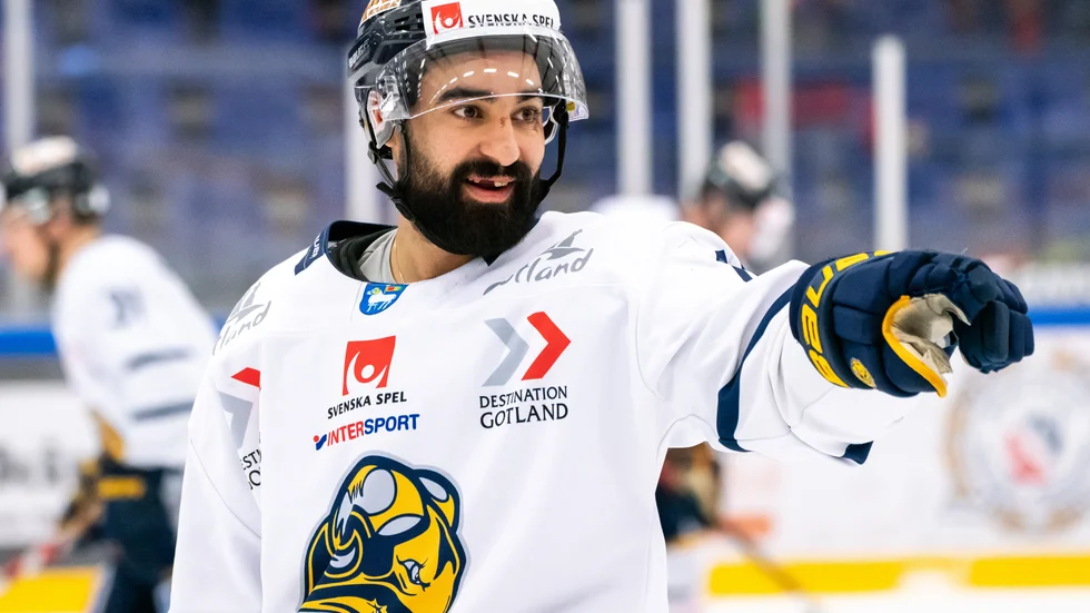Adam Rachidi spelade den förra säsongen playoff till hockeyallsvenskan med Visby/Roma.