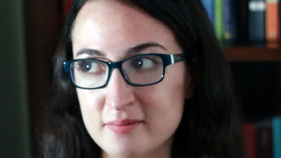Filosofen Kate Manne argumenterar Kate Manne för att misogyni ska förstås som en samhällelig bestraffningsmekanism i sin bok "Duktig flicka – misogynins logik".