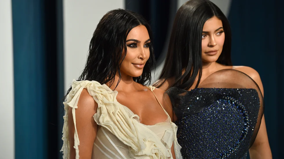 Kim Kardashian och Kylie Jenner har blivit superstjärnor tack vare "Keeping up with the Kardashians". Arkivbild.