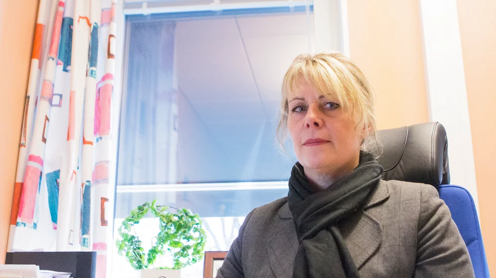 Vingåkers oppositionsråd, Charlotte Prennfors (M), svarar Alex Voronov om kommunens ekonomi och statsbidragen.