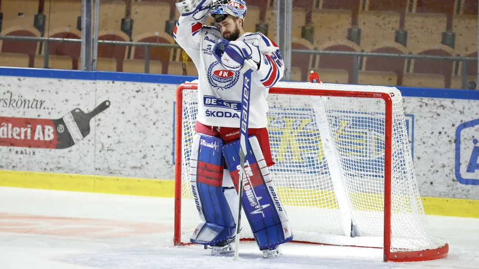 Oskarshamns Joe Cannata vann målvaktsfajten med Växjös Viktor Fasth. Arkivbild.