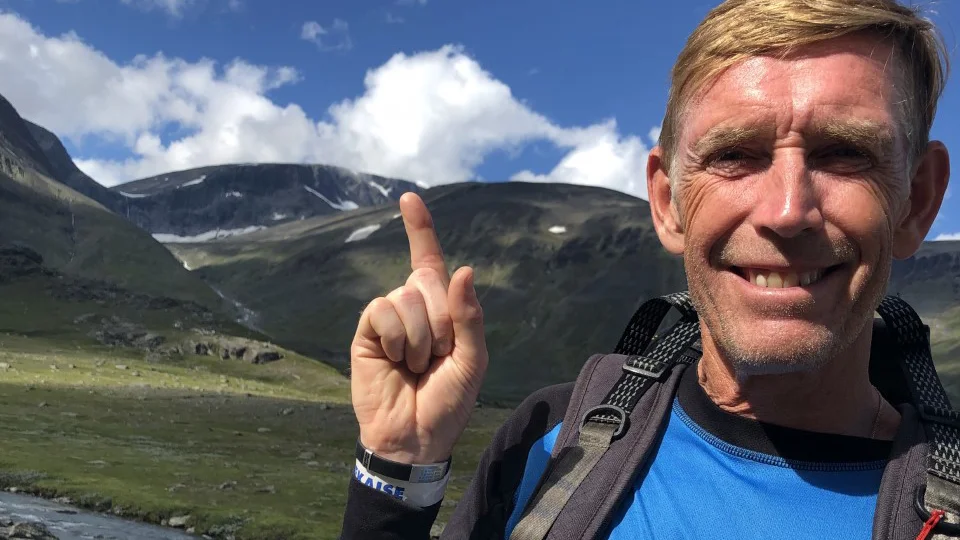 Hans Bäckström och hans skidgäng planerar att åka ett eget Vasalopp i Ormbergsspåren. Den som känner sig manad att ta sig an de nio milen är välkommen att haka på.