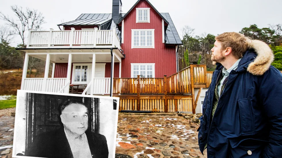 Poddens manusförfattare Urban Gärdek framför Sven Sjögrens före detta hus intill Lummelundagrottan. Infälld syns polisens bild av Sven Sjögren.
