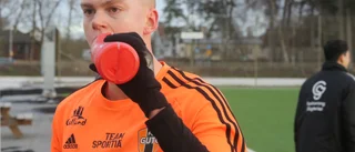 "Jag funderade på att sluta spela fotboll"