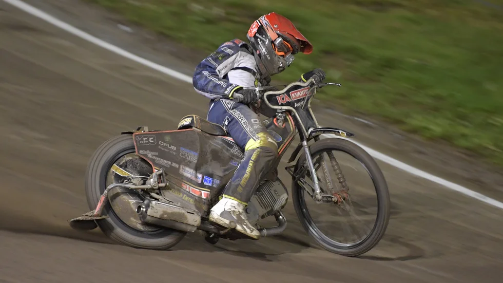 Griparnas Kim Nilsson, som fick segerraden bruten i helgens östra enduroserie då han var trea, är en av de vassaste svenska förarna i en på papperet rolig allsvenska.