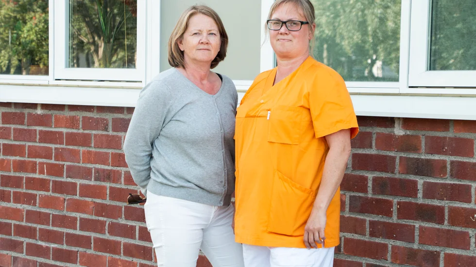 Projektledaren Grethe Gabrielsson och Hällans verksamhetschef Helene Mikko ser stora fördelar med projektet. "Förhoppningen är att vi ska komma närmare våra patienter", säger Helene Mikko.