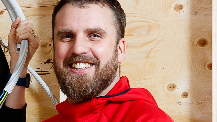 Jonas Näzelius, vd, driver företaget MultCon Multi Consulting AB.