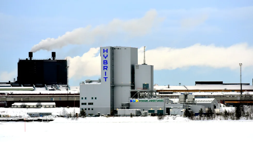 Hybrits pilotanläggning i Luleå testar tekniken inför större uppgifter. I dagsläget är det mycket oklart om den planerade demoanläggningen kommer att byggas i Luleå.
