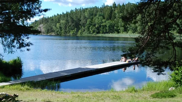 Badplatsen i Fjällnora är en av de badplatser som temperaturen mäts i.