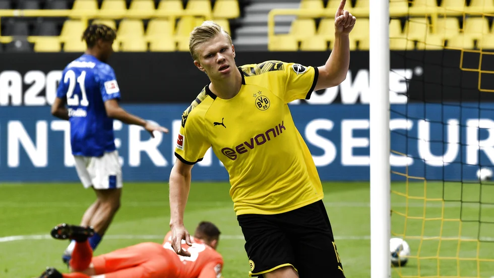 Dortmunds Erling Braut Haaland efter att ha gjort mål mot Schalke. Arkivbild.